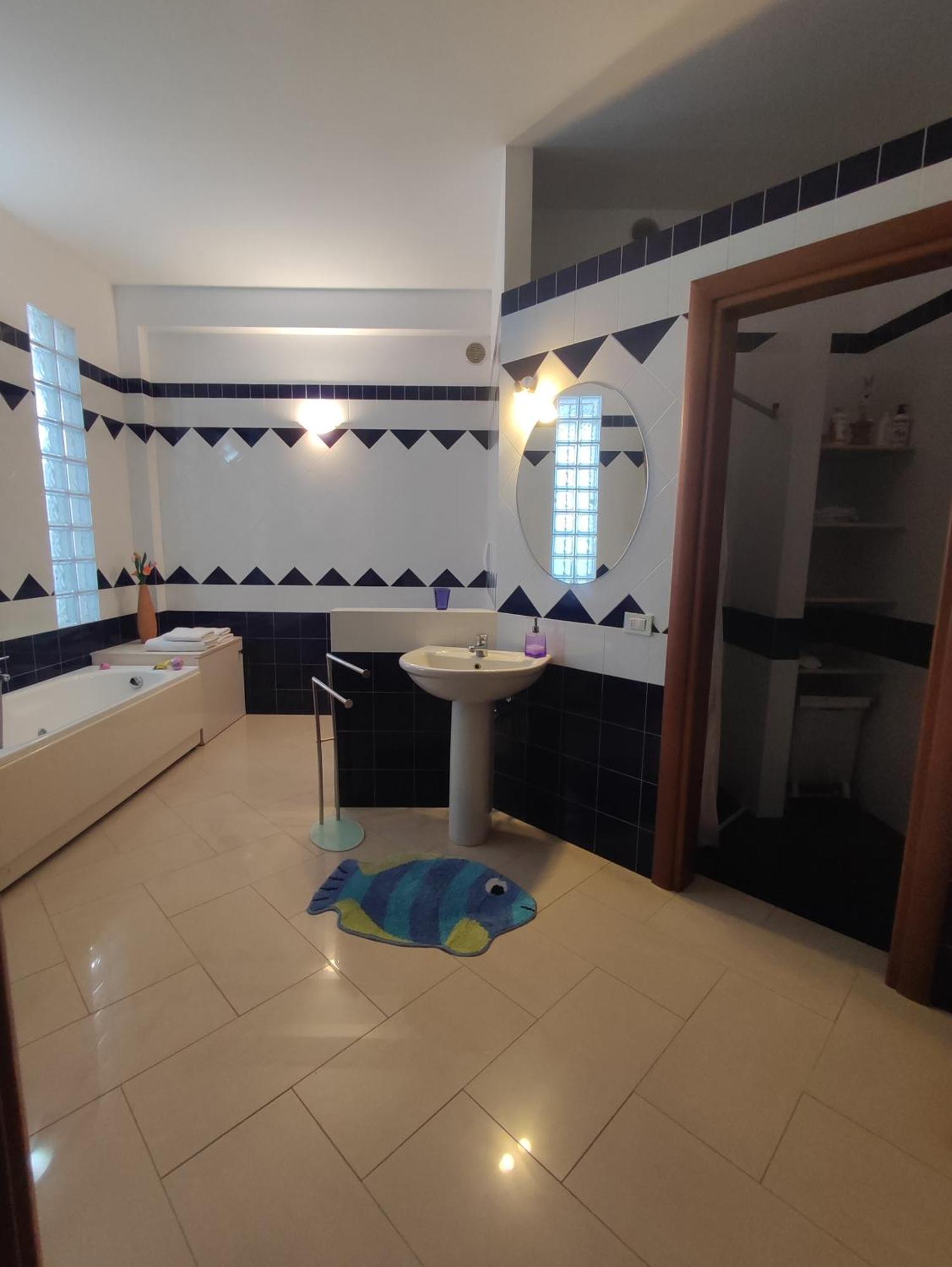 Residenza Del Sole Bed & Breakfast Surbo Екстериор снимка