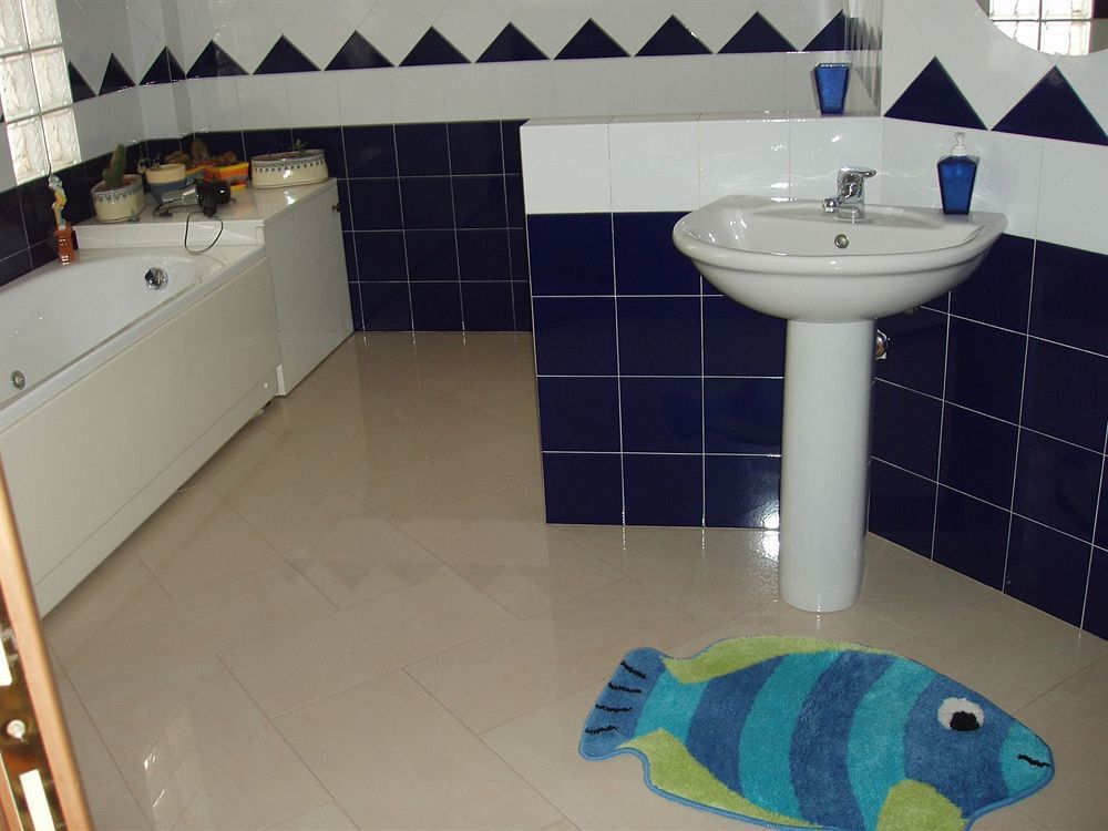 Residenza Del Sole Bed & Breakfast Surbo Екстериор снимка